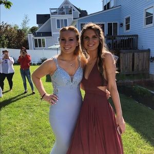 Meet your Posher, Cait